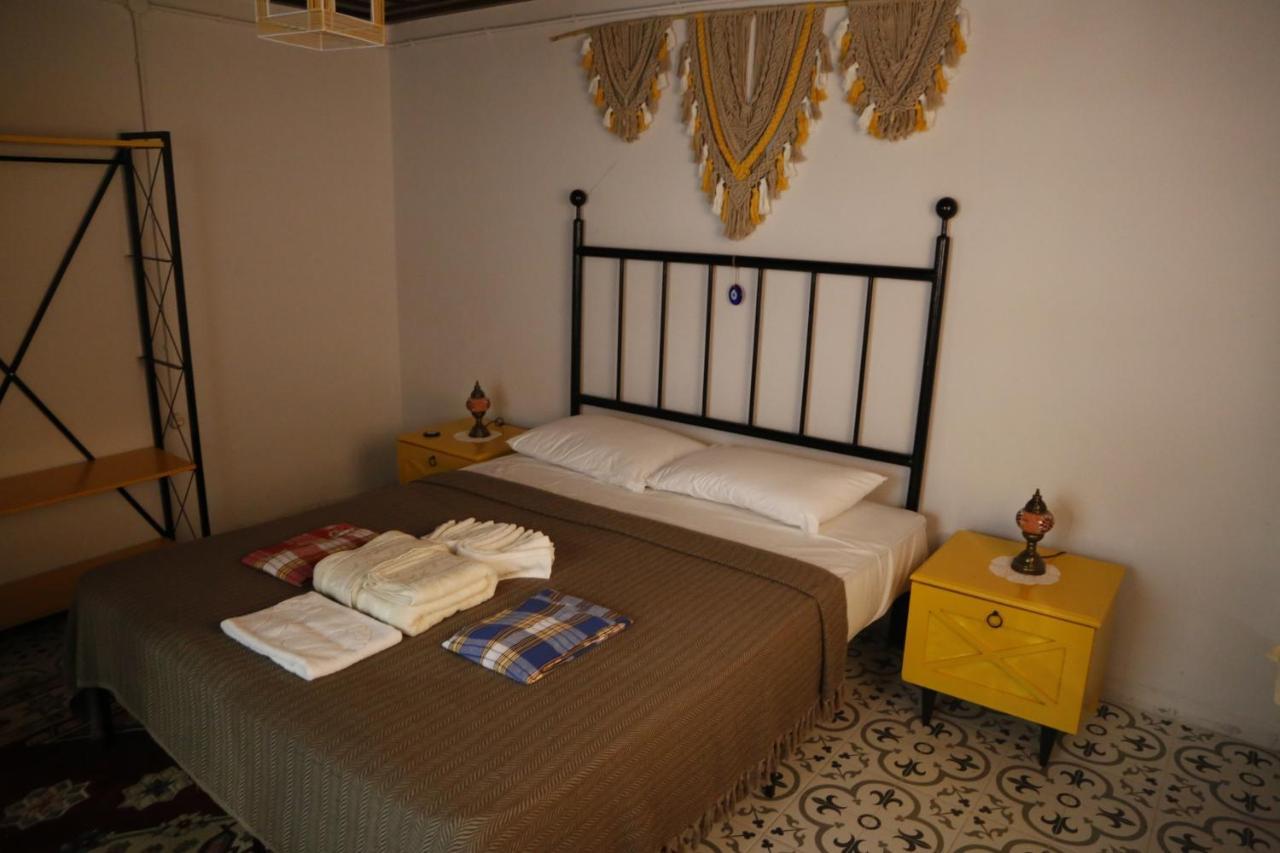 Mehmet Arif Bey Boutique Hotel Antalia Esterno foto